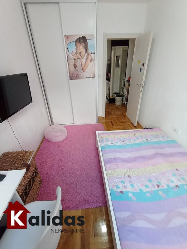 Slika 9 - Stan,NOVI SAD,NOVA DETELINARA,kv: 57, € 154400, ID: 1005189
