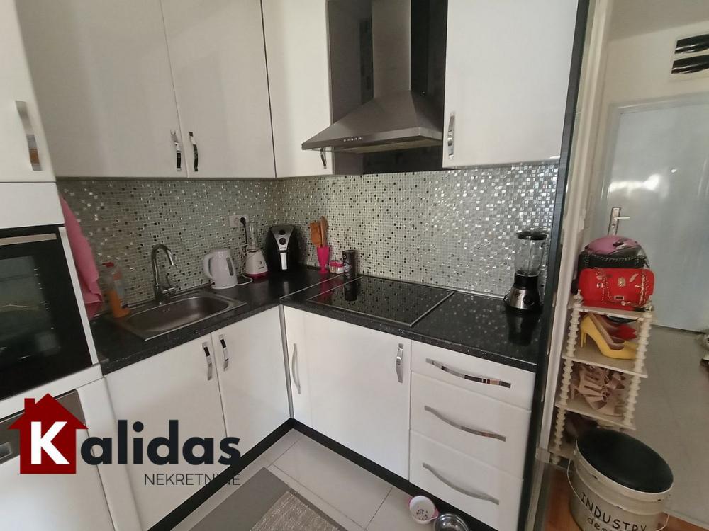 Slika 6 - Stan,NOVI SAD,NOVA DETELINARA,kv: 57, € 154400, ID: 1005189