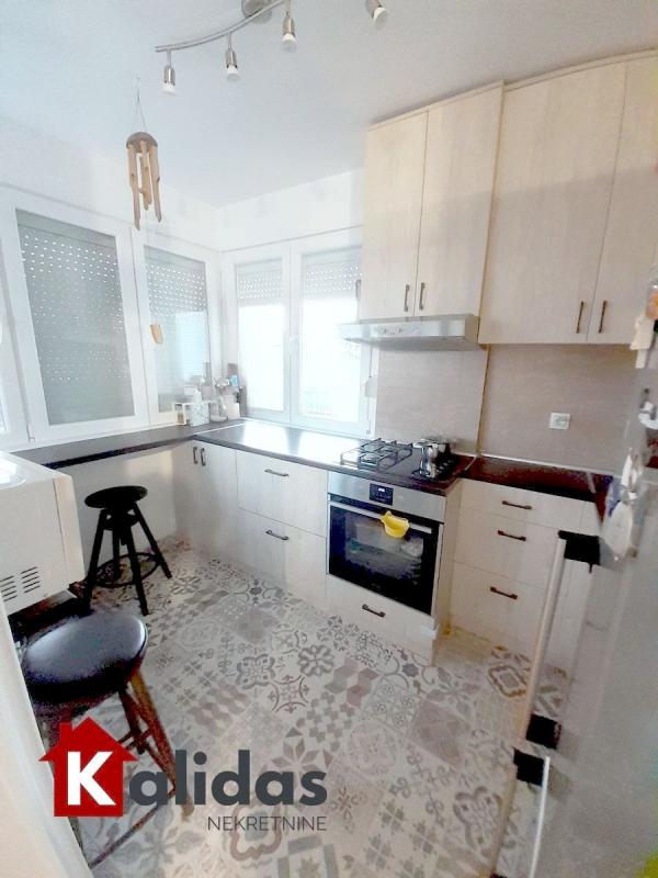 Slika 10 - Stan,NOVI SAD,BULEVAR,kv: 75, € 185400, ID: 1005879