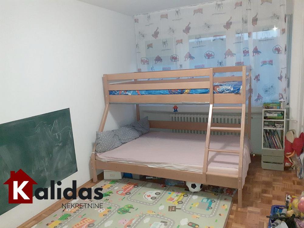Slika 6 - Stan,NOVI SAD,BULEVAR,kv: 75, € 185400, ID: 1005879
