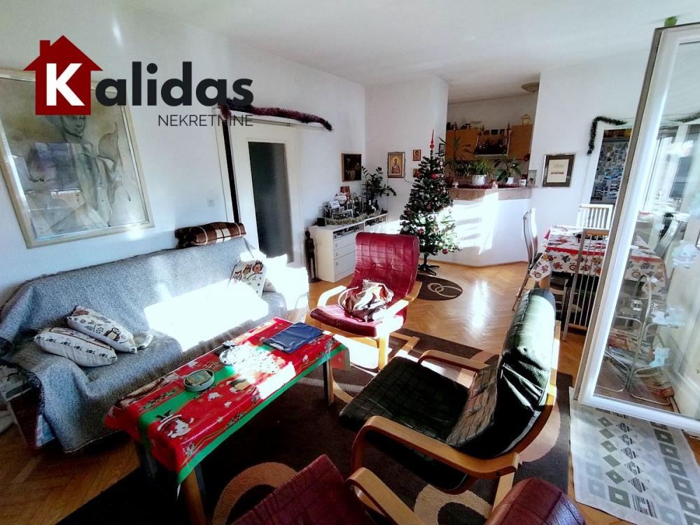 Slika 2 - Stan,NOVI SAD,BULEVAR,kv: 79, € 164800, ID: 1003834