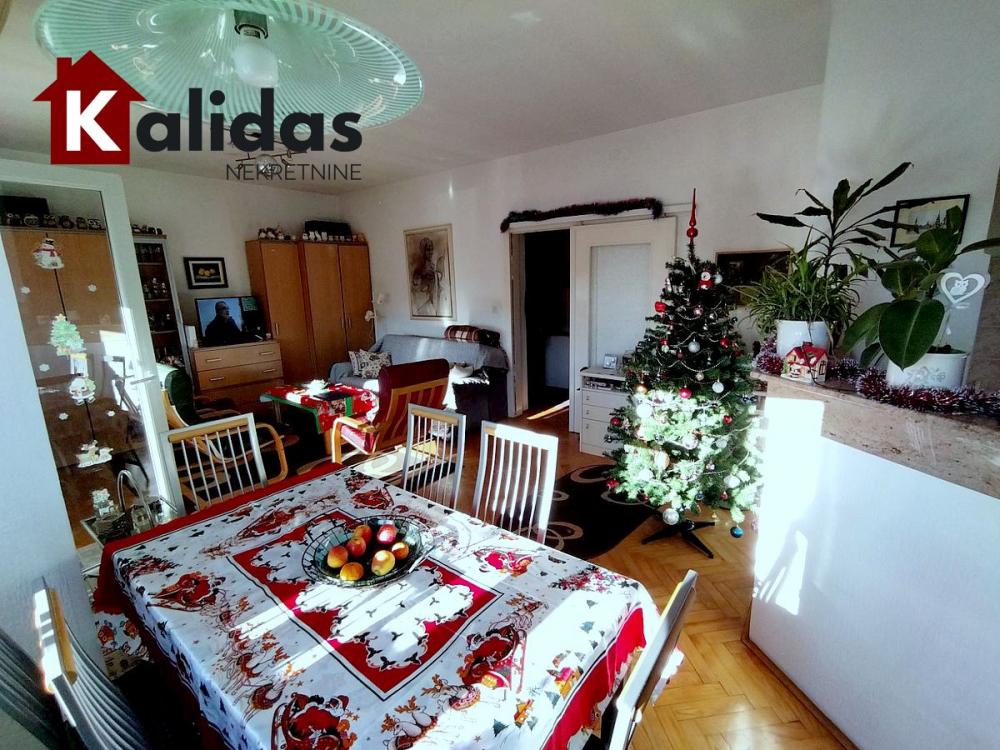 Slika 4 - Stan,NOVI SAD,BULEVAR,kv: 79, € 164800, ID: 1003834