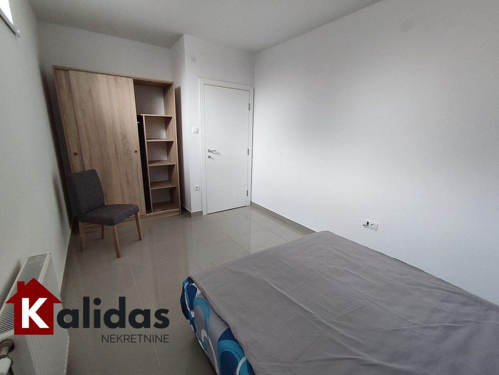 Slika 7 - Stan,NOVI SAD,ADICE,kv: 70, € 82400, ID: 1006392
