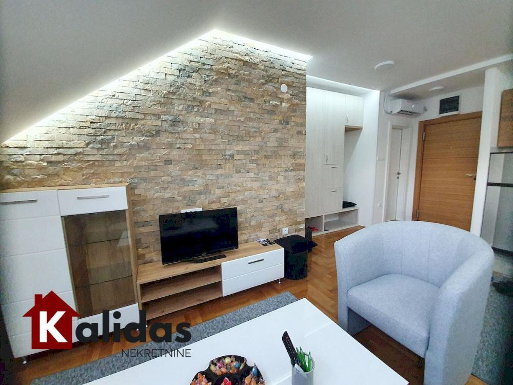 Glavna slika -Stan,NOVI SAD,CENTAR,kv: 25, € 84970, ID: 1005960