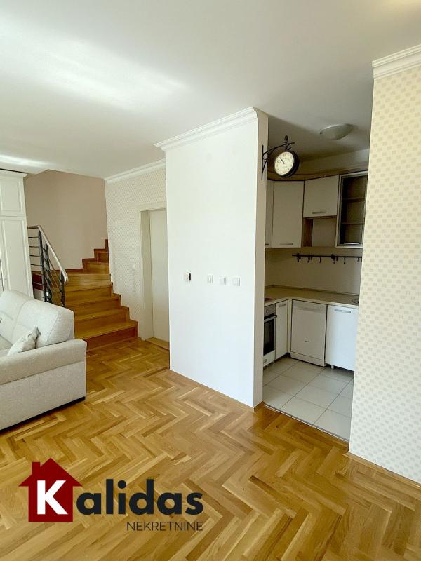 Slika 4 - Stan,NOVI SAD,NOVA DETELINARA,kv: 86, € 189520, ID: 1005312