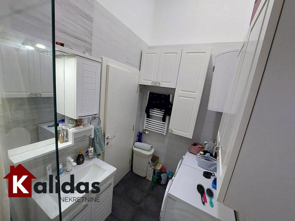 Slika 9 - Stan,NOVI SAD,SOCIJALNO,kv: 91, € 195700, ID: 1005370