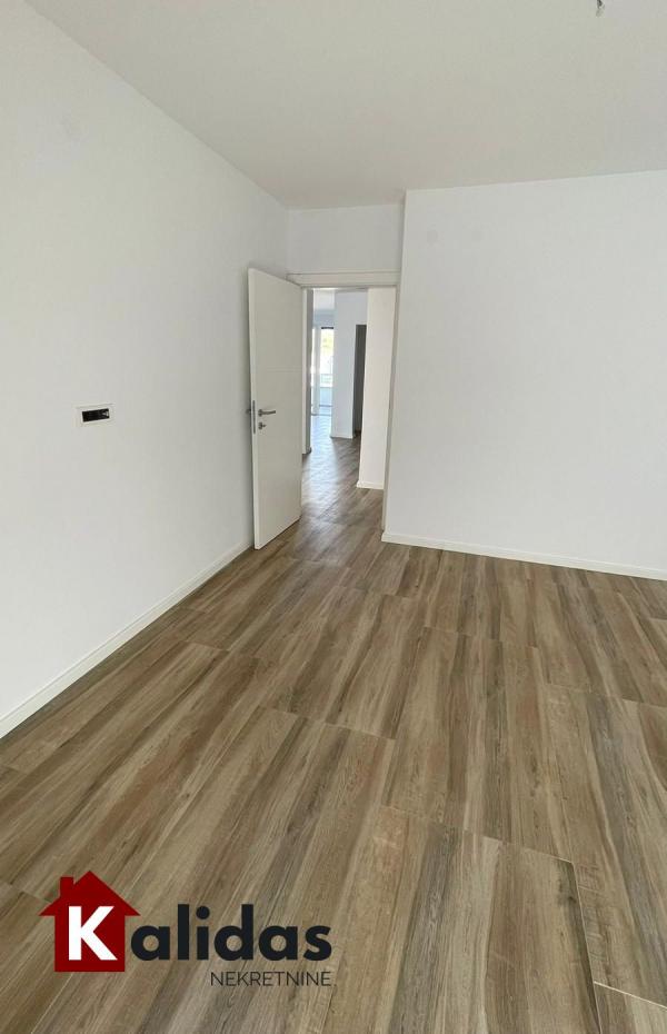 Slika 5 - Stan,PETROVARADIN,ALIBEGOVAC,kv: 116, € 218560, ID: 1006265