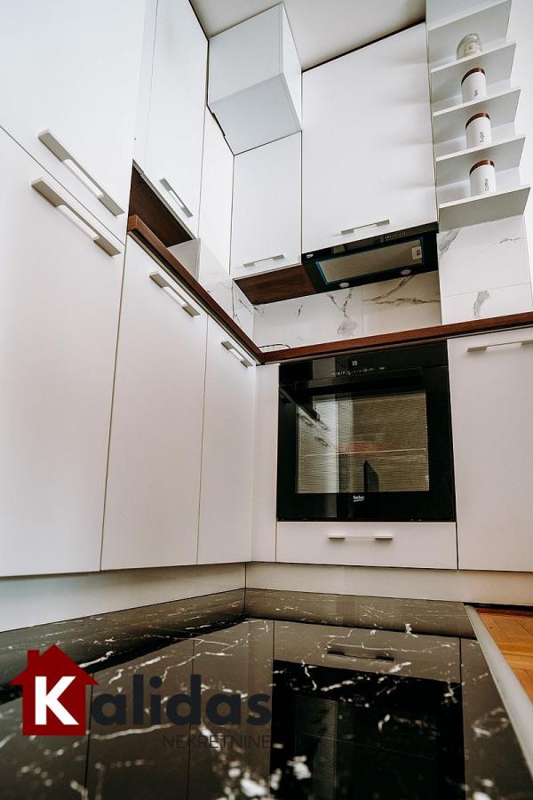 Slika 11 - Stan,NOVI SAD,NOVA DETELINARA,kv: 86, € 196910, ID: 1006244