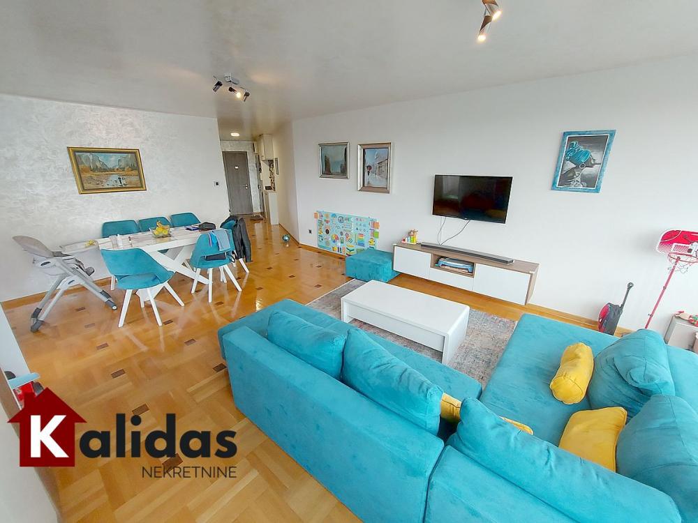 Slika 3 - Stan,NOVI SAD,TELEP,kv: 115, € 329600, ID: 1005383