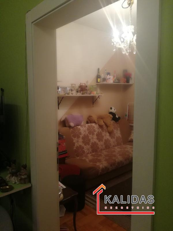 Slika 2 - Stan,NOVI SAD,CENTAR,kv: 55, € 133900, ID: 1001299