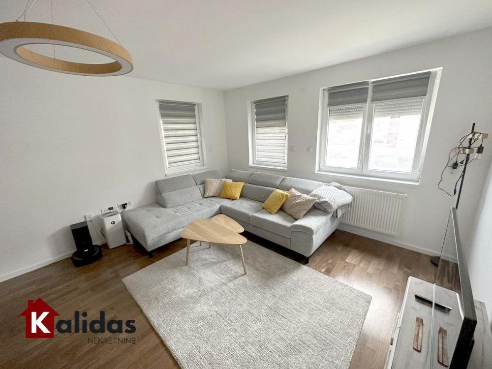 Slika 1 - Stan,NOVI SAD,ADICE,kv: 61, € 151410, ID: 1005544