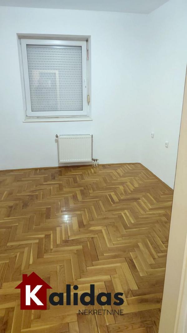 Slika 10 - Stan,NOVI SAD,CARA DUŠANA,kv: 98, € 190550, ID: 1005552