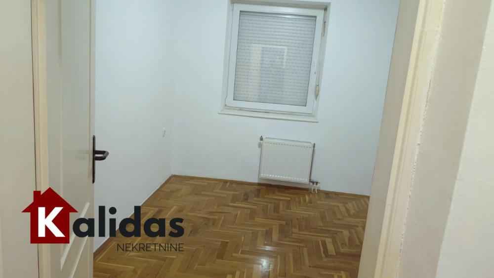Slika 11 - Stan,NOVI SAD,CARA DUŠANA,kv: 98, € 190550, ID: 1005552