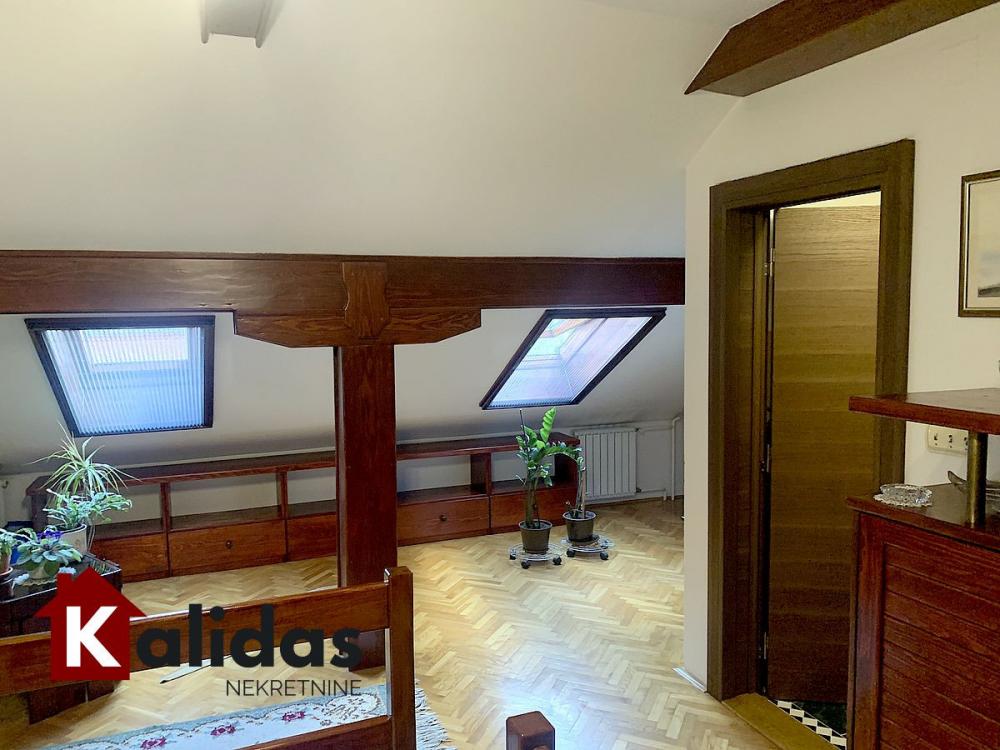 Slika 11 - Stan,NOVI SAD,NOVA DETELINARA,kv: 121, € 224330, ID: 1005432