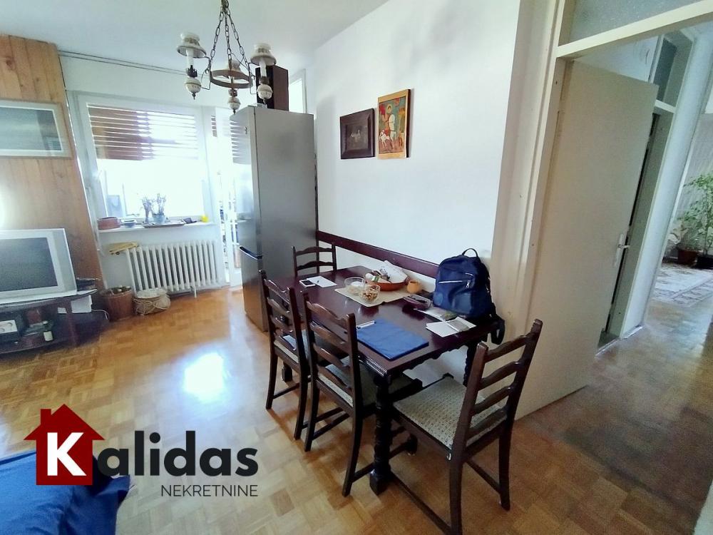 Slika 4 - Stan,NOVI SAD,BULEVAR,kv: 94, € 213000, ID: 1004130