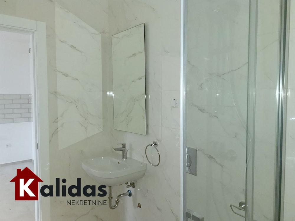 Slika 7 - Stan,NOVI SAD,DETELINARA,kv: 40, € 123600, ID: 1004962