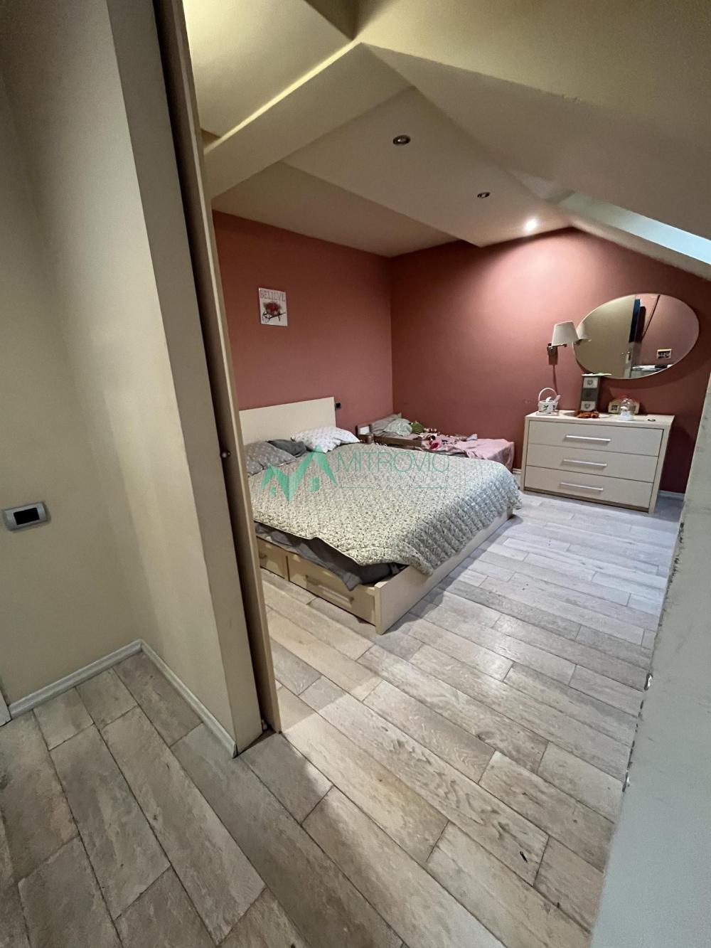 Slika 9 - Novi Sad, Bulevar oslobođenja - Prostran petosoban stan, 174m2 + 20m2 + garaža 