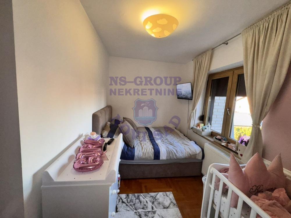 Slika 5 - Fenomenalan sa tri spavaće sobe, veoma svetao i komforan! 91m2