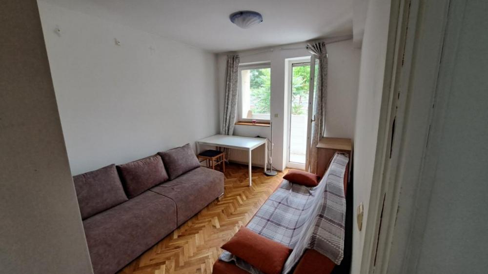 Slika 9 - Troiposoban stan u Ćirpanovoj