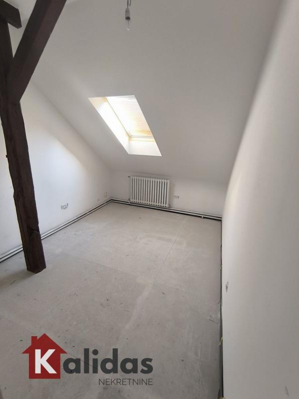 Slika 7 - Stan,NOVI SAD,CENTAR,kv: 105, € 226600, ID: 1007726