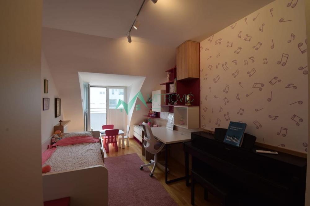 Slika 7 - SAJAM, MODERAN ČETVOROSOBAN DUPLEX  111M2. 