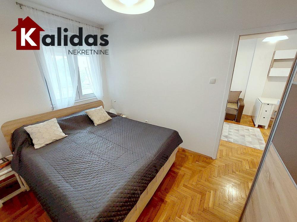 Slika 7 - Stan,NOVI SAD,CENTAR,kv: 39, € 133900, ID: 1007769