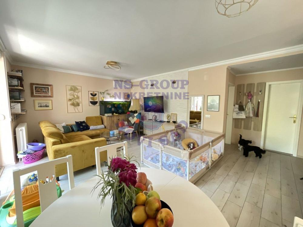 Slika 10 - Svetao i komforan dvosoban stan na Avijaciji - 60m2