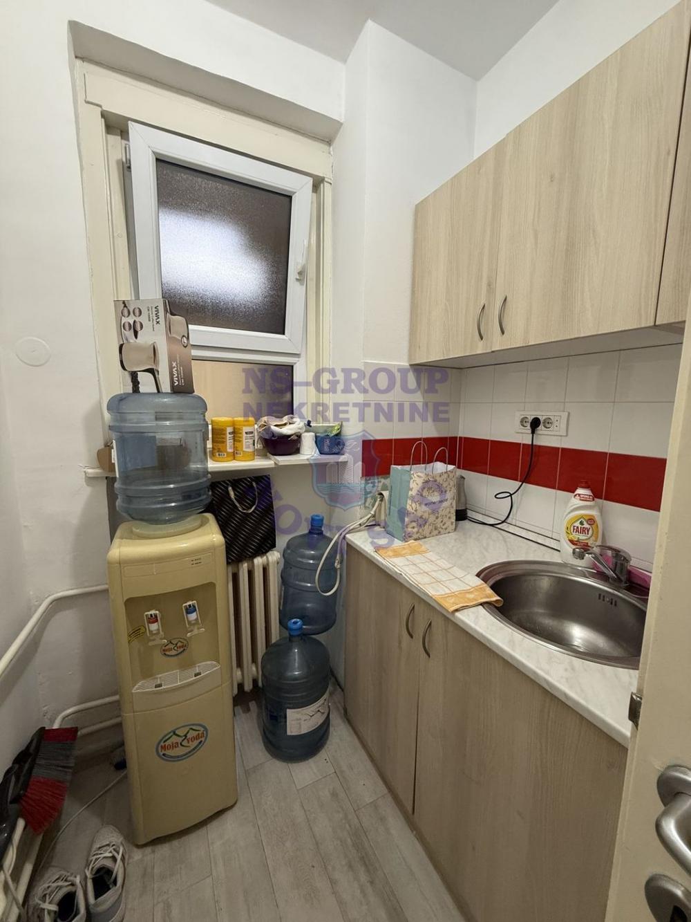 Slika 3 - Jedinstvena nekretnina, visoki partrer, odlično i za poslovni prostor! Centar! š. 548496