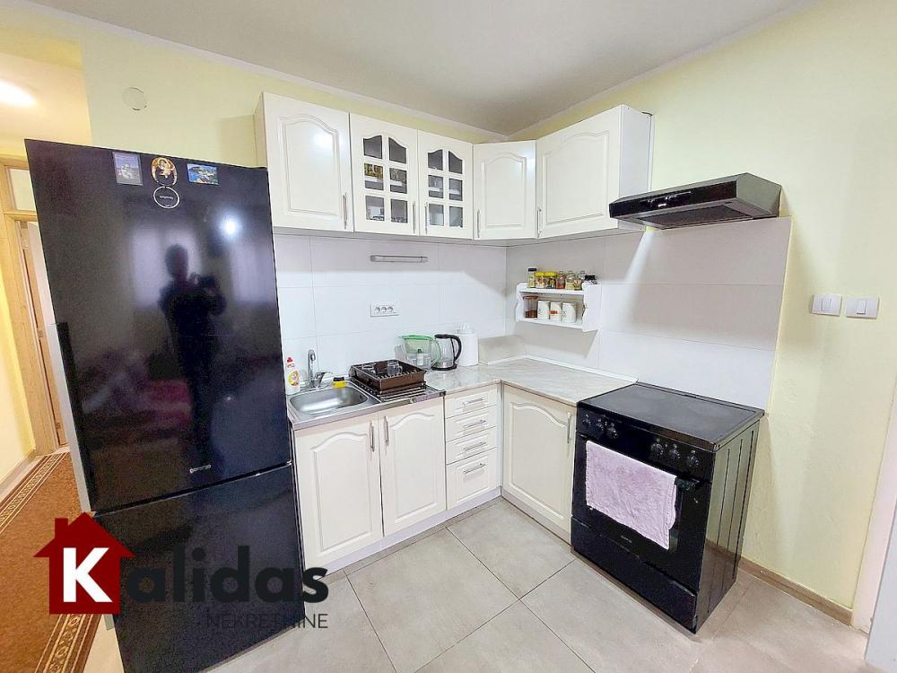 Slika 3 - Stan,NOVI SAD,TELEP,kv: 37, € 72100, ID: 1007802
