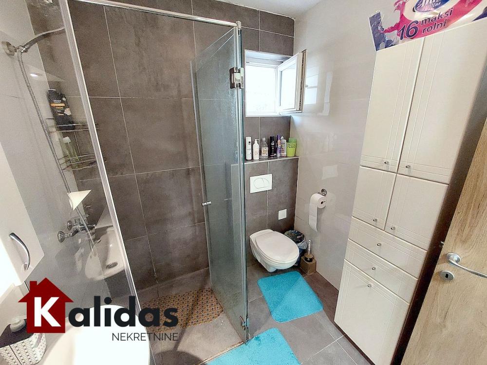 Slika 10 - Stan,NOVI SAD,TELEP,kv: 37, € 72100, ID: 1007802