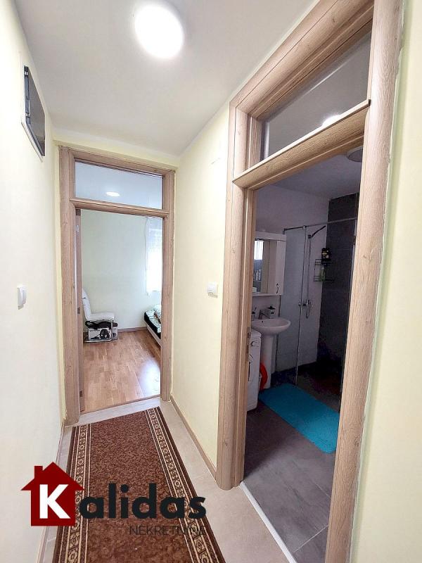 Slika 4 - Stan,NOVI SAD,TELEP,kv: 37, € 72100, ID: 1007802