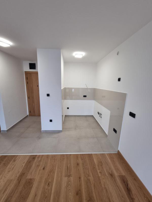 Slika 1 - Stan,NOVI SAD,TELEP,kv: 31.00, € 86500, ID: 1058021