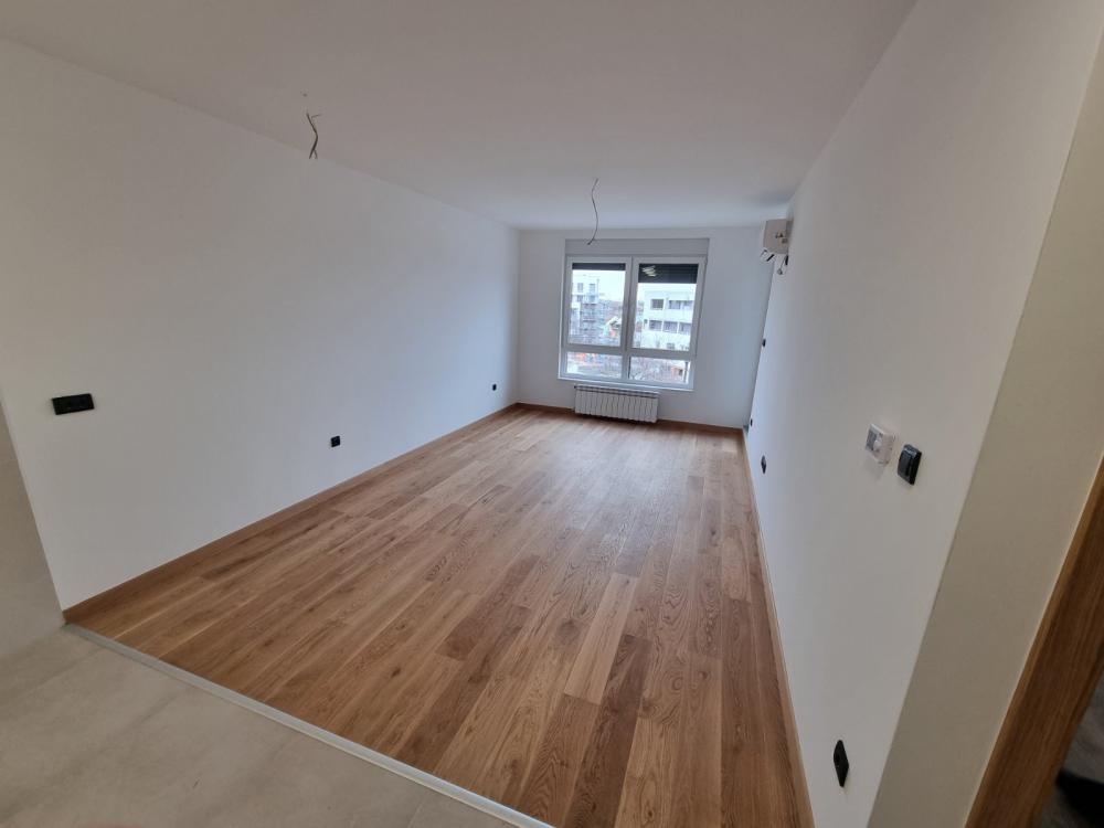 Slika 3 - Stan,NOVI SAD,TELEP,kv: 31.00, € 86500, ID: 1058021