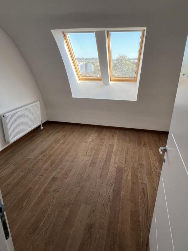 Slika 3 - Nov šestosoban Penthouse na Telepu