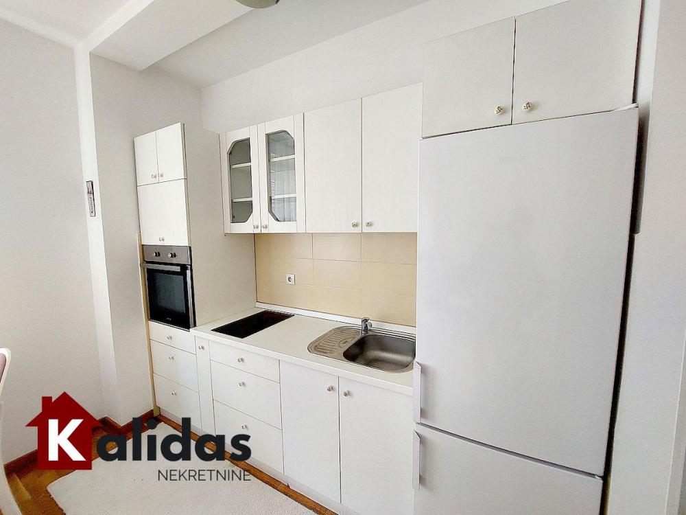 Slika 6 - Stan,NOVI SAD,GRBAVICA,kv: 34, € 128750, ID: 1007790