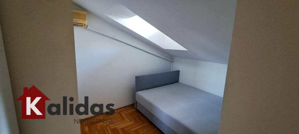 Slika 4 - Stan,NOVI SAD,CENTAR,kv: 56, € 146260, ID: 1007820