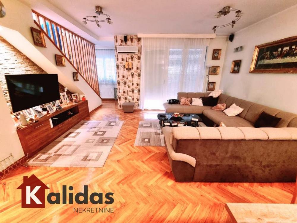 Glavna slika -Stan,NOVI SAD,BULEVAR,kv: 124, € 257500, ID: 1007617