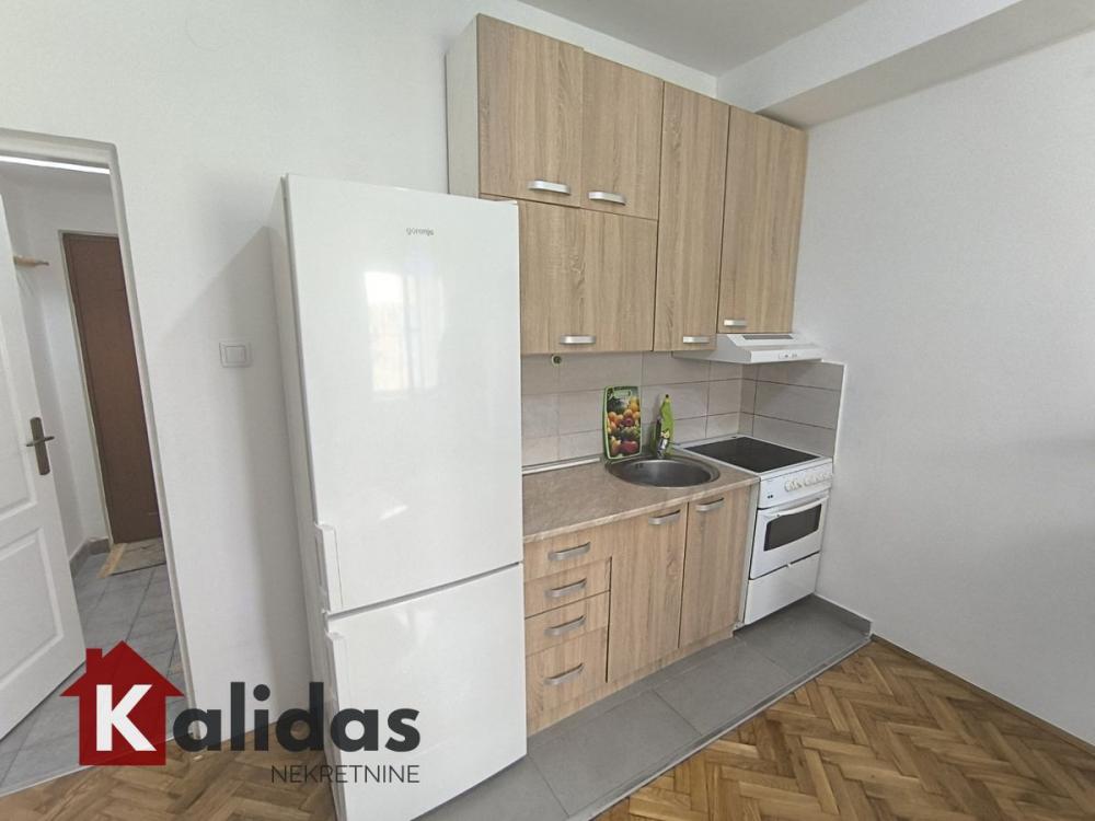 Slika 3 - Stan,NOVI SAD,NOVO NASELJE,kv: 26, € 78000, ID: 1007826