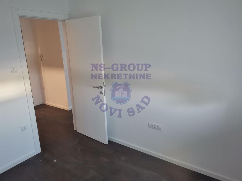 Slika 4 - Dvosoban stan na Somborskoj rampi. Idealan raspored.