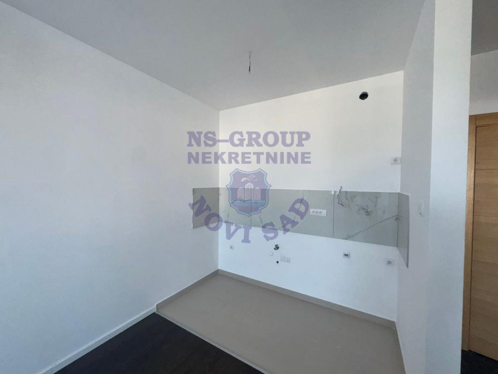 Slika 1 - Dvosoban stan na Somborskoj rampi. Idealan raspored.