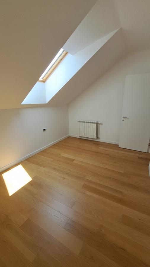 Slika 9 - Nov dvoiposoban stan Petrovaradin