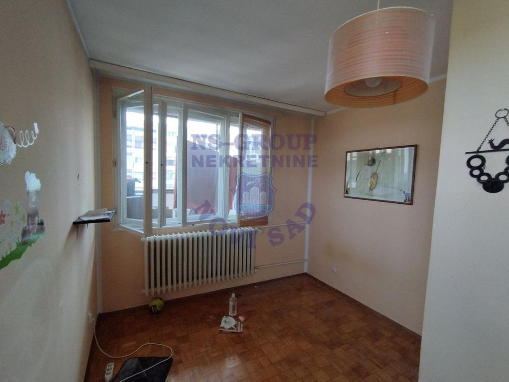 Slika 5 - Dvosoban, 59m2, Banatić Novi Sad, sa terasom, ima lift