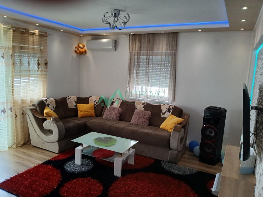 Glavna slika -Novi Sad, Adice - Kompletno namešten četvorosoban stan 76m2 sa parking mestom 