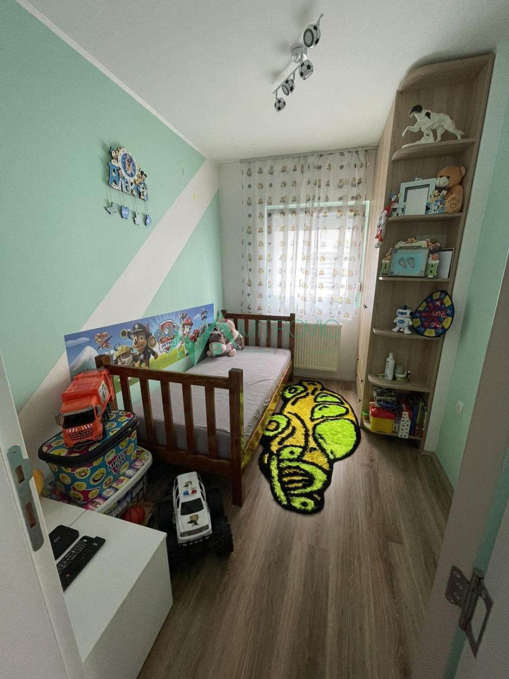 Slika 9 - Novi Sad, Adice - Kompletno namešten četvorosoban stan 76m2 sa parking mestom 