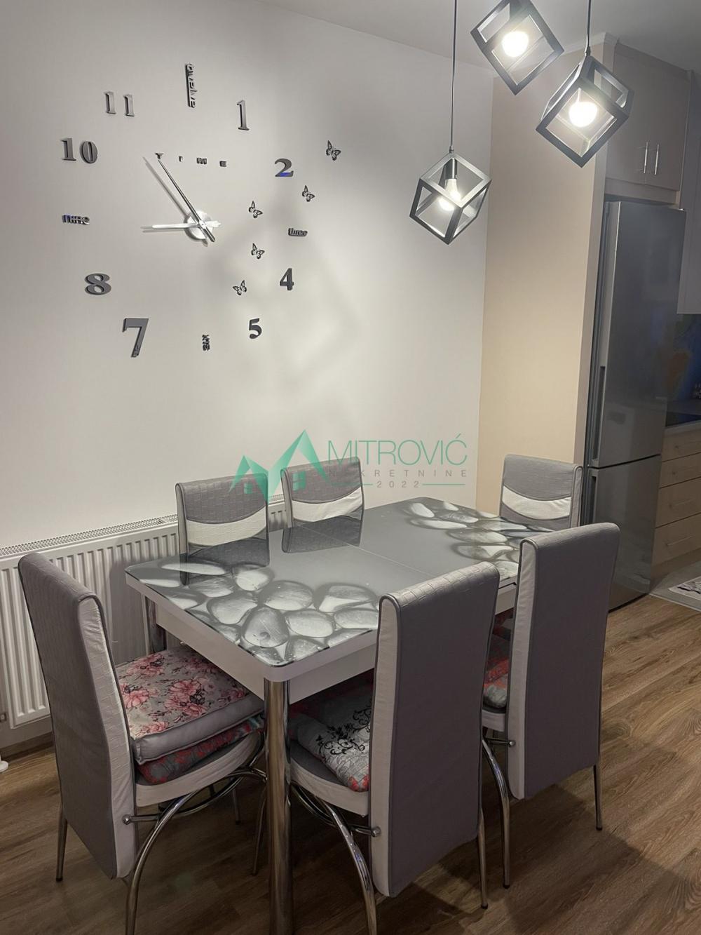 Slika 7 - Novi Sad, Adice - Kompletno namešten četvorosoban stan 76m2 sa parking mestom 