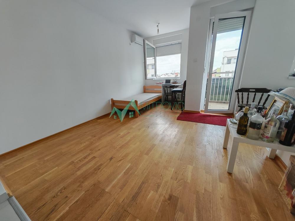 Slika 6 - Podbara, 74m2. Dupleks stan sa parking mestom! 