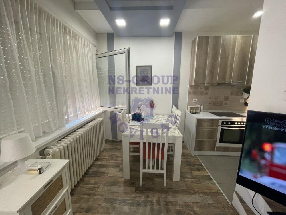 Slika 4 - Odličan svetao dvosoban stan na Novom Naselju -47m2 Šifra: 549578