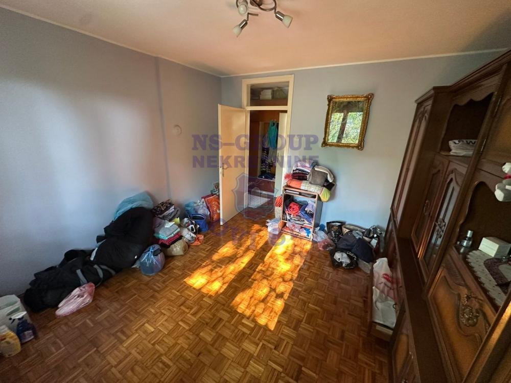 Slika 2 - Povoljan jednosoban stan u blizini Novog Naselja!