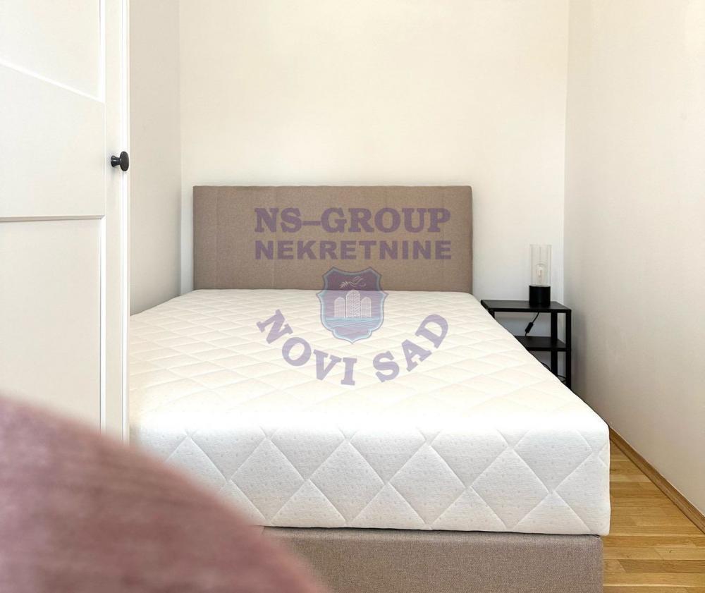 Slika 6 - Jednoiposoban, 38m2, Novo naselje Novi Sad, sa terasom, ima lift