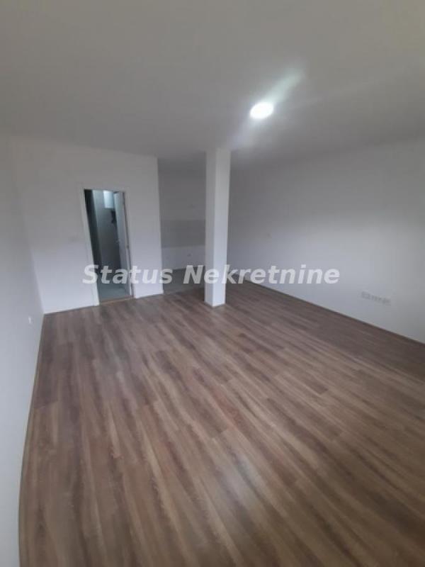 Glavna slika -Adice-Useljiva Nova Garsonjera 25 m2 u Prizemlju-065/385 8880